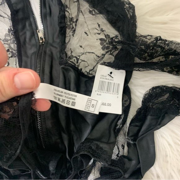 Fredricks of Hollywood Black Lace Women's Intimate Set Size S - Picture 5 of 5